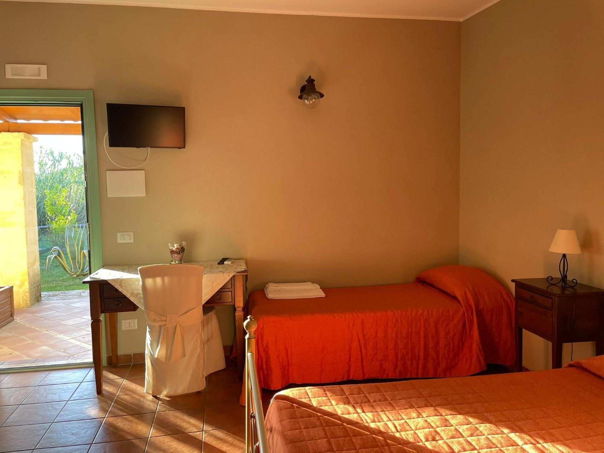 Borgo Nocchiara Hotel Carlentini Eksteriør billede