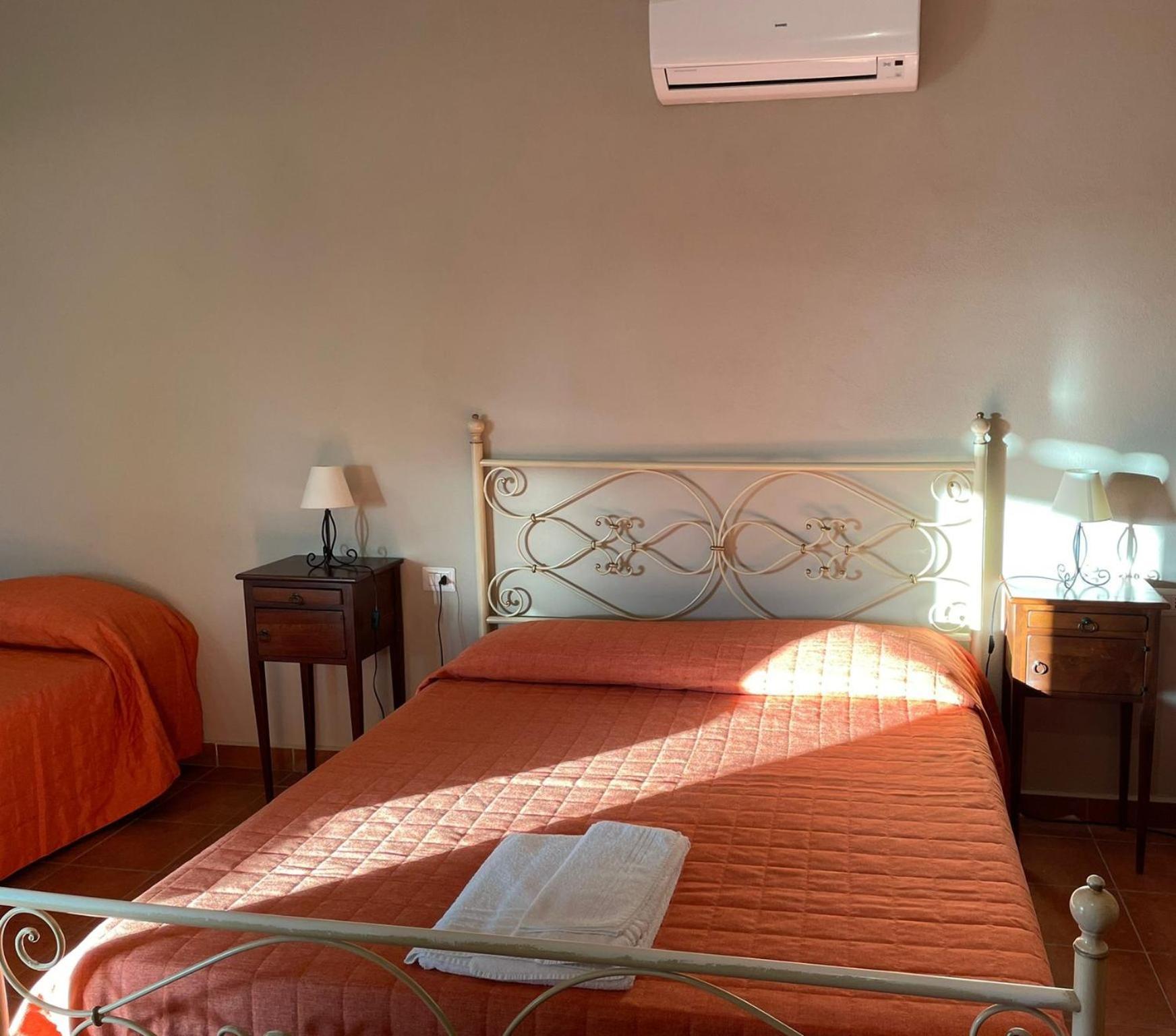 Borgo Nocchiara Hotel Carlentini Eksteriør billede